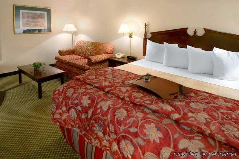 Best Western Cy-Fair Cypress Room photo