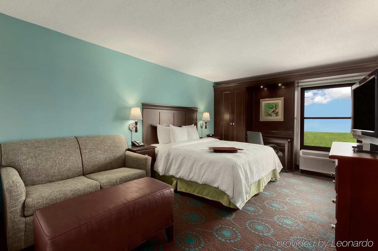 Best Western Cy-Fair Cypress Room photo